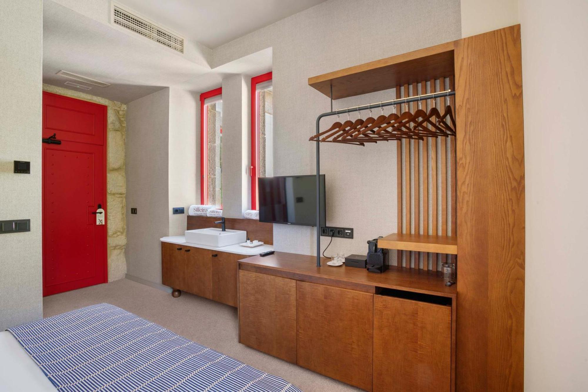 Hotel Boutique Faro Silleiro Baiona Exterior photo
